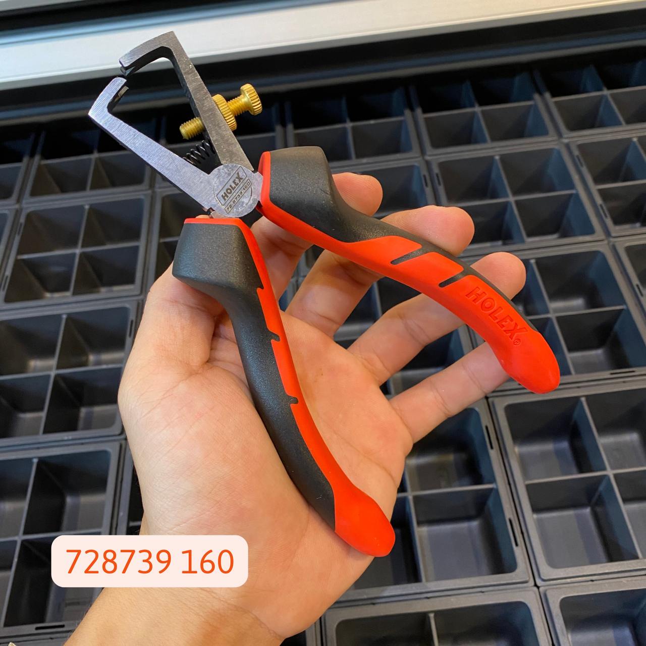 KÌM TUỐT DÂY HOLEX DÀI 160 MM KÌM TUỐT DÂY HOLEX DÀI 160 MM